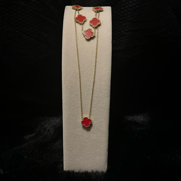 CLOVER NECKLACE AND BRACELET SET - Picture 1 of 4